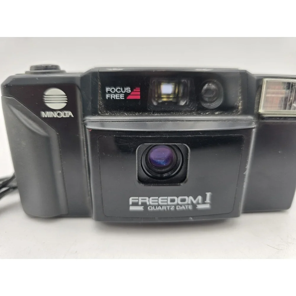 Vintage‎ Minolta Freedom I 35MM Film Compact Camera Quartz date works